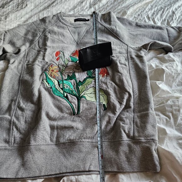 Raised by Wolves Trillium Crewneck Sweatshirt - 2019 - Grey - Sz S - Picture 8 of 11